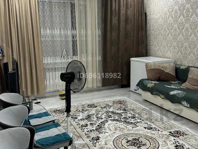 Продажа квартир в Западно-Казахстанской обл.: 2-комнатная квартира · 64.5 м² · 2/3 этаж, Шагала 2/1 — Круглоозерное за 13.8 млн 〒 2-комнатная квартира · 64.5 м² · 2/3 этаж, Шагала 2/1 — Круглоозерное за 13.8 млн 〒 в Уральске