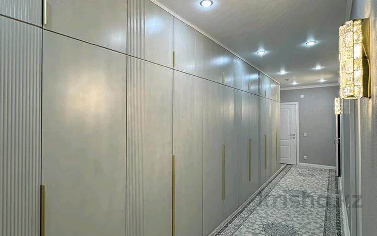 3-комнатная квартира · 80 м² · 5/9 этаж, мкр Асар-2, ​Микрорайон Асар 2 14/1 за 35 млн ₸ в Шымкенте, Абайский р-н — фото 2