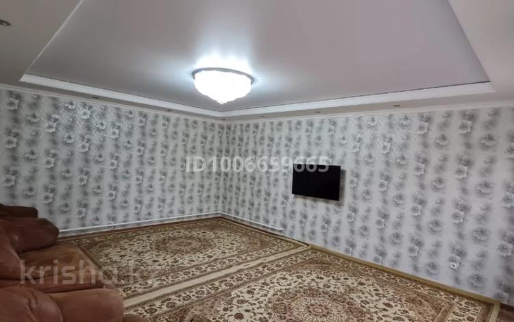 Отдельный дом · 3 комнаты · 120 м², 13 2 — Кокарна за 100 000 〒 — фото 9