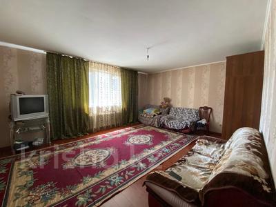 2-комнатная квартира, 90 м², 9/15 этаж, Толе би 273а за ~ 38.5 млн 〒 в Алматы, Алмалинский р-н