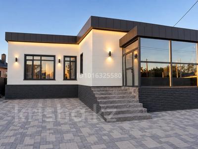 Отдельный дом · 6 комнат · 260 м² · 10 сот., Аубакирова за 150 млн ₸ в Костанае