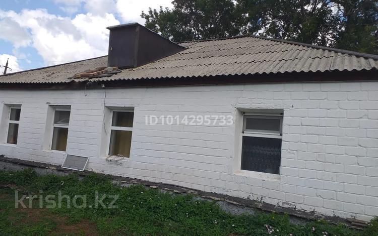Отдельный дом · 3 комнаты · 77.4 м² · 13 сот., Сейфулина 69 — Рядом Военкомат, Почта, Храм православной церкви за 10 млн ₸ в  — фото 2