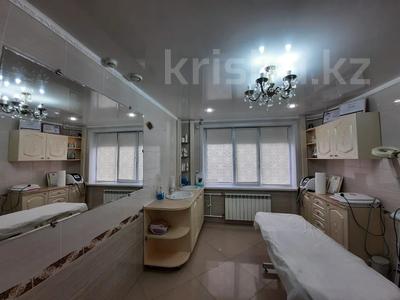 Свободное назначение, магазины и бутики, общепит, салоны красоты, медцентры и аптеки, образование, развлечения · 98.5 м² за 56.5 млн 〒 в Петропавловске