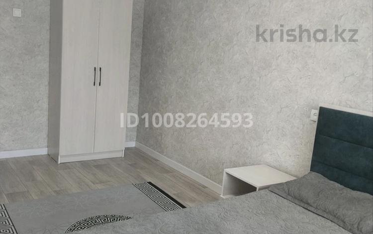 2-комнатная квартира · 42 м² · 3/5 этаж, Бозтаева 77 — ЦОНа за 13 000 ₸ в Семее, Красный Кордон — фото 28