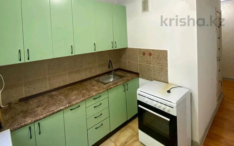 2-комнатная квартира, 42 м², 1/4 этаж, мкр №10 23а за 23 млн 〒 в Алматы, Ауэзовский р-н — фото 2