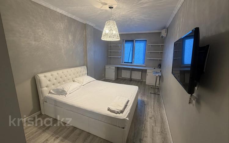 1-комнатная квартира · 38 м² · 11/12 этаж, Абикен Бектуров 3/1 за 250 000 ₸ в Астане, Есильский р-н — фото 2