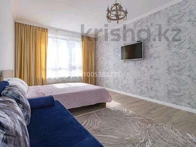 1-комнатная квартира · 43 м² · 15/16 этаж, Кайым Мухамедханов 4в — Толе би за 15 000 ₸ в Астане, Нура р-н
