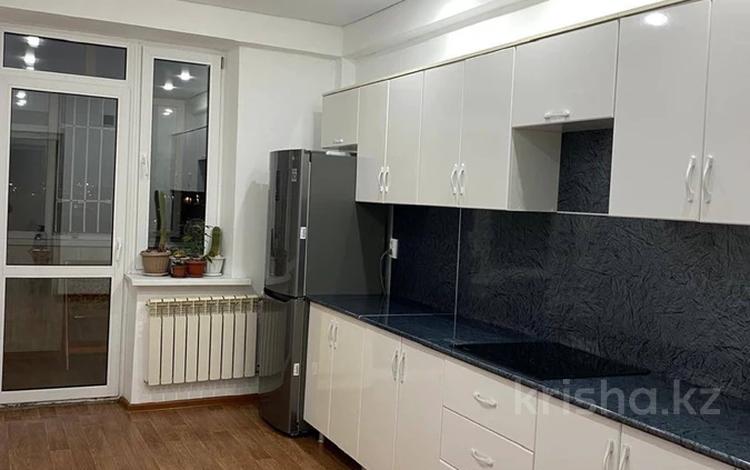 3-комнатная квартира, 88 м², 12/12 этаж, сарыарка 8/4