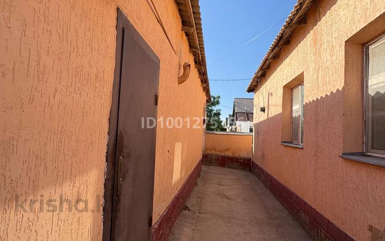 Жеке үй · 6 бөлме · 150 м² · 10 жүзд., Самал-1 ш/а 33 — Хайруллина, бағасы: 200 000 ₸ в Шымкенте, Абайский р-н — фото 2