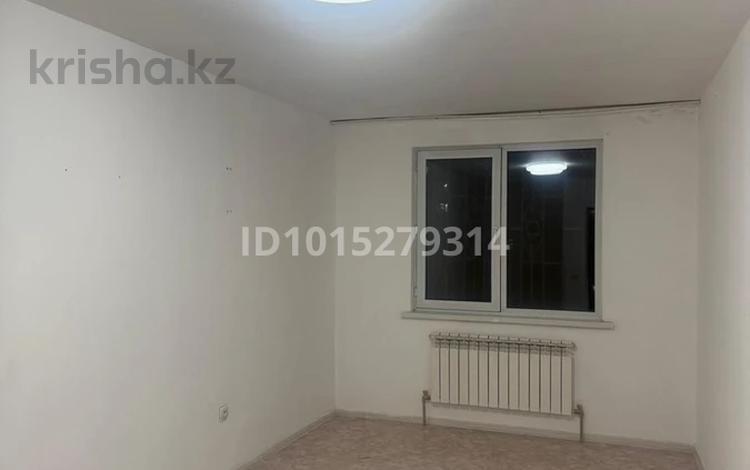 2-бөлмелі пәтер · 65 м² · 1/9 қабат, Райымбек батыр 227А, бағасы: 230 000 ₸ в  — фото 2