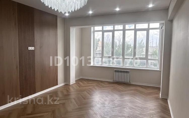 3-комнатная квартира · 97 м² · 5/10 этаж, Абулхаирхана 147 за 43.5 млн ₸ в Уральске — фото 2
