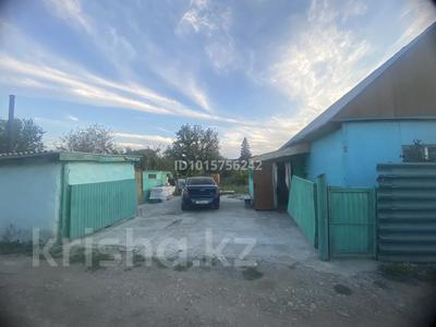 Саяжай · 3 бөлме · 60 м² · 6 жүзд., Металлург 2 39, бағасы: 8.5 млн ₸ в Усть-Каменогорске, Ульбинский