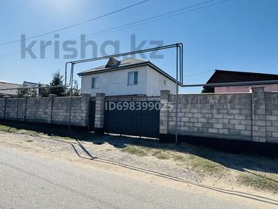 Жеке үй · 7 бөлме · 200 м² · 10 жүзд., Садовая 216, бағасы: 110 млн ₸ в Байтереке (Новоалексеевке)