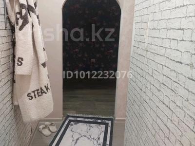 2-бөлмелі пәтер · 45 м² · 1/5 қабат, Хамида Чурина 160, бағасы: 120 000 ₸ в Уральске