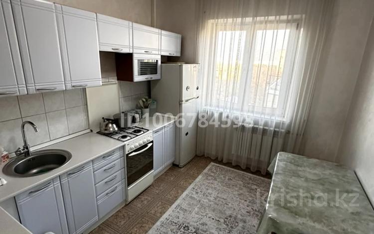 1-бөлмелі пәтер · 36.8 м² · 8/9 қабат, мкр Аксай-3 — Момышулы Толе би, бағасы: 28 млн ₸ в Алматы, Ауэзовский р-н — фото 3