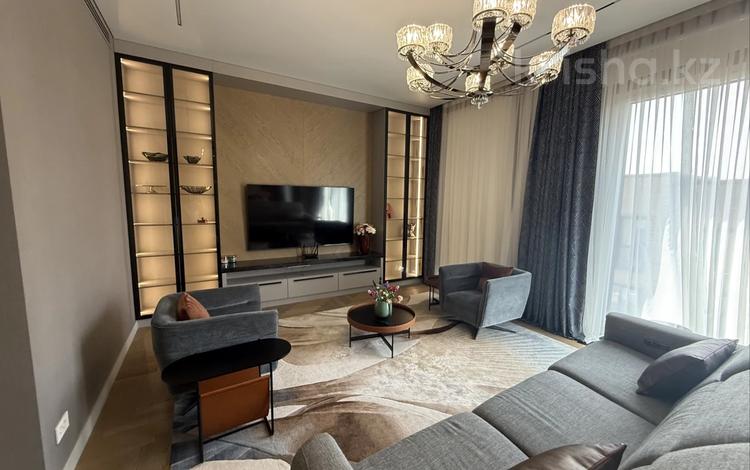 4-комнатная квартира · 150 м² · 3/3 этаж, Аль- Фараби 116/31-56 за 2.4 млн ₸ в Алматы, Медеуский р-н — фото 2