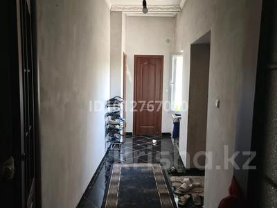 Жеке үй · 8 бөлме · 250 м² · 8 жүзд., Қайнар Бұлақ, Семеренко 125 — Транспортная в сторону поля, бағасы: 30 млн ₸ в Шымкенте, Абайский р-н