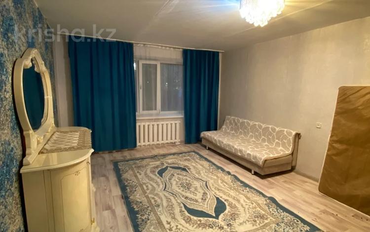 1-комнатная квартира · 47 м² · 1/5 этаж, мкр 11 за 7 000 〒 в Актобе — фото 2
