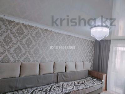 3-бөлмелі пәтер · 64 м² · 5/5 қабат, Космонавтов 17/1, бағасы: 11 млн ₸ в Алтае