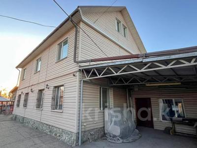 Отдельный дом · 6 комнат · 180 м² · 10 сот., Талдыкорган. мкр Центр 44 за 45 млн ₸