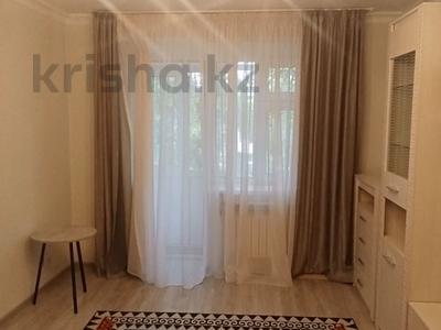 3-бөлмелі пәтер · 56 м² · 4/4 қабат, ул. Байзак Батыра 180, бағасы: 20 млн ₸ в Таразе