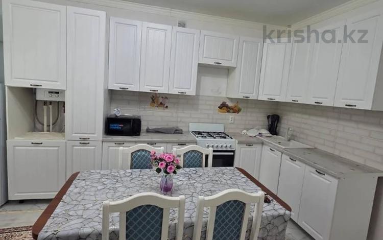 1-комнатная квартира · 49.4 м² · 3/5 этаж, мкр. Алтын орда за 19.5 млн ₸ в Актобе — фото 2
