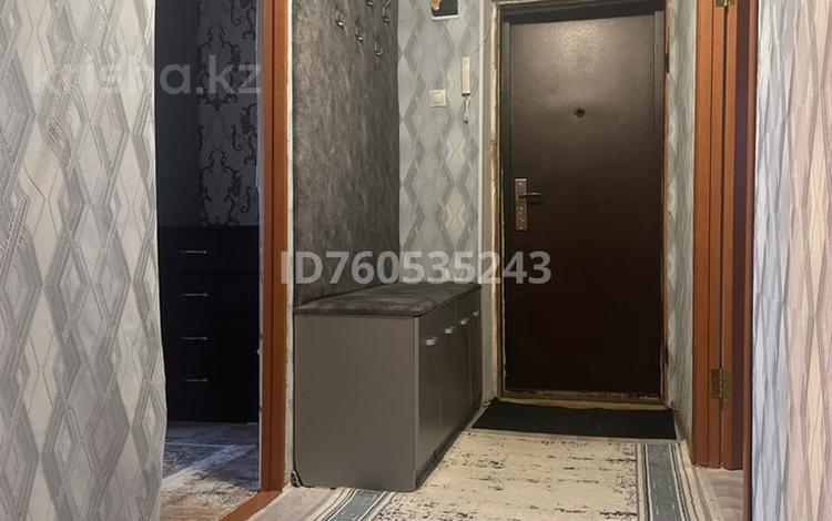 3-бөлмелі пәтер · 63 м² · 6/6 қабат, Байтурсынова 15а, бағасы: 9 млн ₸ в Алге — фото 3