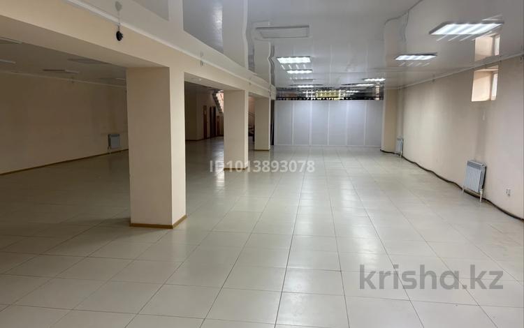 Свободное назначение, офисы, магазины и бутики, образование · 20 м² за 60 000 ₸ в Костанае — фото 2