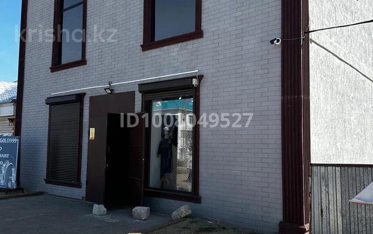 Еркін, дүкендер мен бутиктер · 600 м², бағасы: 95 млн ₸ в Кандыагаш — фото 2