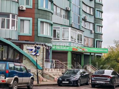 Еркін, кеңселер, дүкендер мен бутиктер, қоғамдық тамақтану орны, сұлулық салондары, медорталықтар мен дәріханалар, білім орталықтары, ойын-сауық · 268 м², бағасы: 95 млн ₸ в Караганде, Казыбек би р-н