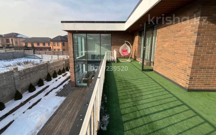 Отдельный дом · 4 комнаты · 410 м², Көк төбе 35 за 2 млн 〒 в Кыргауылдах — фото 50