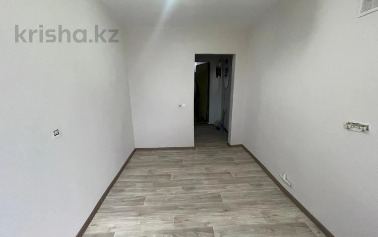 2-бөлмелі пәтер · 48.2 м² · 8/9 қабат, Юго-Восток ш/а., Мкр Юго-Восток. КАРБЫШЕВА 14/2 — Карбышева 14/2, бағасы: 15.5 млн ₸ в Караганде, Казыбек би р-н — фото 11