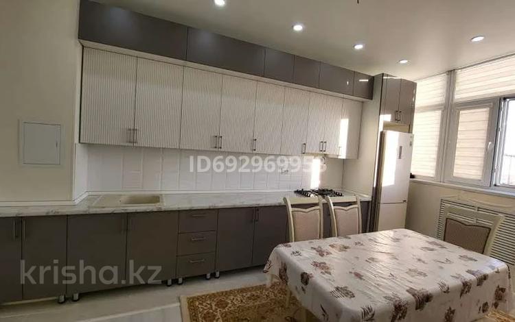 2-комнатная квартира · 68 м² · 6/7 этаж, 32Б мкр, 32Б ш/а. 18 за 20 млн 〒 в Актау — фото 3