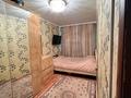 2-комнатная квартира · 44.3 м² · 1/5 этаж, Майкудук, Майкудук, 12й микрорайон 6 за 8.5 млн ₸ в Караганде, Алихана Бокейханова р-н — фото 3