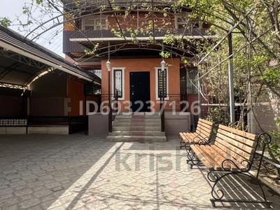 Отдельный дом · 6 комнат · 240 м² · 1 сот., мкр &quot;Шыгыс 2&quot; 224/12 — Шыгыстаун за 60 млн 〒 в Актау, мкр "Шыгыс 2"