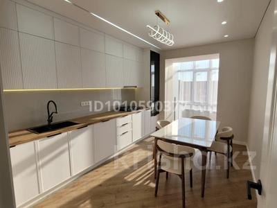 2-комнатная квартира · 78 м² · 4/9 этаж, Самал 72/4 за 42 млн 〒 в Уральске