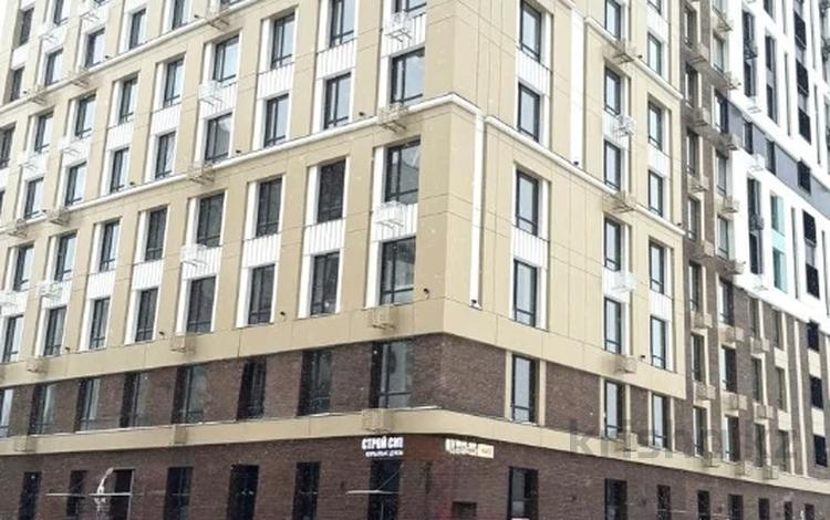 Свободное назначение, офисы, магазины и бутики, общепит, салоны красоты, кабинеты и рабочие места, студии · 95 м² за 850 000 ₸ в Астане, Есильский р-н — фото 2