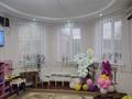Жеке үй · 9 бөлме · 300 м² · 5 жүзд., Думан-1 ш/а., бағасы: 1.8 млн ₸ в Алматы, Медеуский р-н