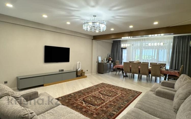 5-бөлмелі пәтер · 300 м² · 1/3 қабат, Таусамалы ш/а., 5-линия, бағасы: 250 млн ₸ в Алматы, Наурызбайский р-н — фото 2