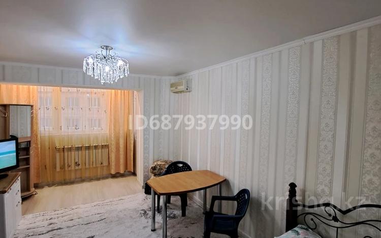 1-комнатная квартира · 34 м² · 1/10 этаж, 12-й мкр 33 — Супермаркета Анвар за 10 000 ₸ в Актау — фото 14