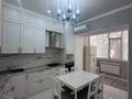 4-комнатная квартира · 113 м² · 2/5 этаж, молдагулова за 40 млн ₸ в Актобе