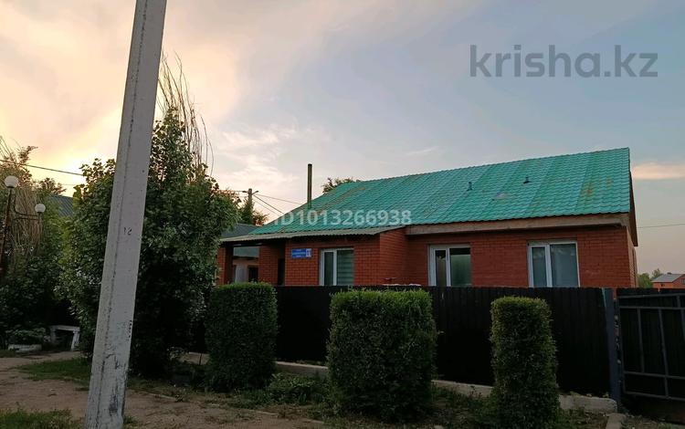 Отдельный дом · 4 комнаты · 100 м², Құдайбердиева за 36 млн ₸ в Усть-Каменогорске — фото 2