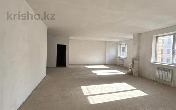 4-бөлмелі пәтер · 131.7 м² · 7/10 қабат, Абая 26/3 — Обмен на машину!, бағасы: 39.5 млн ₸ в Атырау — фото 2