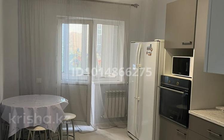 1-комнатная квартира · 35 м² · 2/9 этаж, Ильяс Омаров 27 за 280 000 ₸ в Астане, Нура р-н — фото 9