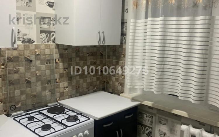 2-бөлмелі пәтер · 48 м² · 4/5 қабат, проспект Абая Кунанбаева 70а, бағасы: 7 млн ₸ в Шахтинске — фото 2