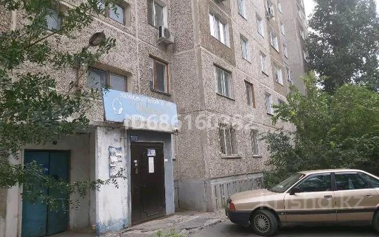 1-комнатная квартира · 33 м² · 5/10 этаж, Камзина 106 за 16.5 млн 〒 в Павлодаре — фото 2