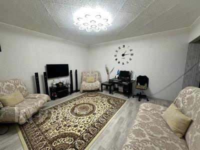 2-комнатная квартира, 50 м², 10/10 этаж, Сатпаева 3 за 12.3 млн 〒 в Экибастузе