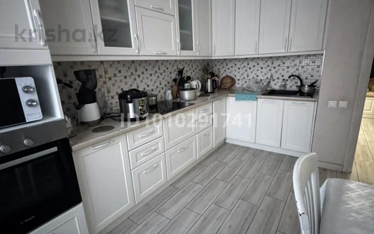 3-бөлмелі пәтер · 81 м² · 2/7 қабат, Улы Дала 6 — Сауран, бағасы: 65 млн ₸ в Астане, Есильский р-н — фото 10