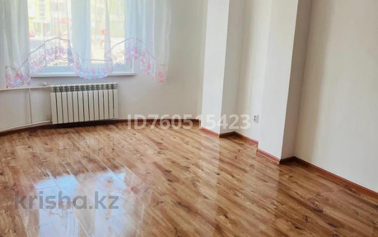 4-комнатная квартира · 90 м² · 1/7 этаж, 33-й мкр 31 за 25 млн ₸ в Актау — фото 2
