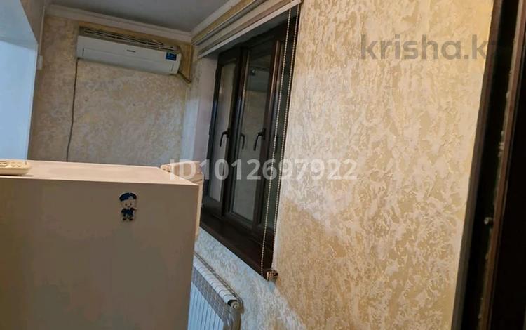 3-комнатная квартира · 61 м² · 3 этаж, 16-й микрорайон, Шаяхметова 12 за 140 000 ₸ в Шымкенте, Аль-Фарабийский р-н — фото 2